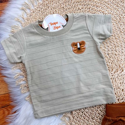 Conj. Camiseta Tigrinho e Bermuda Safari - Areia